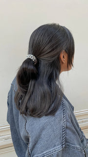 SCRUNCHIE IS BACK - SILVER SCRUNCHIE