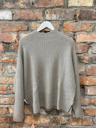 ALLUDE KNIT SWEATER