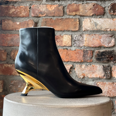 SIMKHAI BLACK BOOTS WITH GOLD HEEL