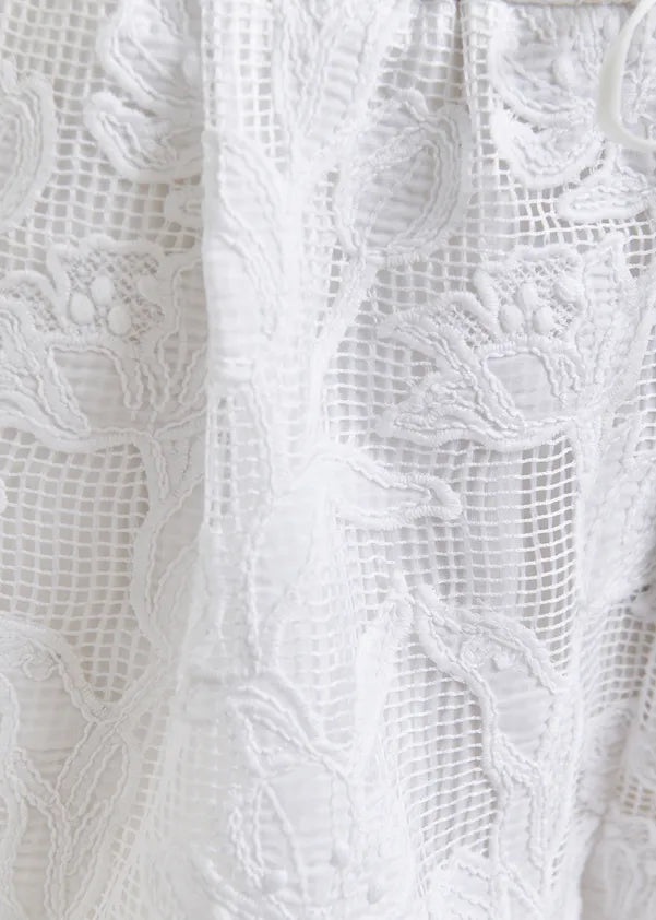 ESSENTIEL ANTWERP WHITE LACE SHORTS