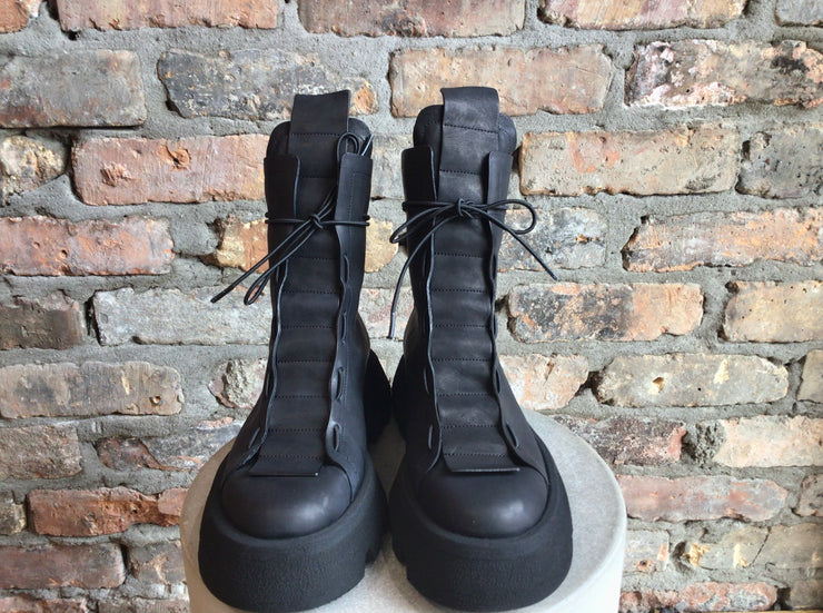 PURO LACE UP BOOT