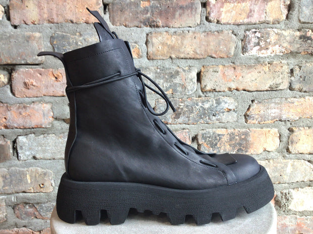 PURO LACE UP BOOT